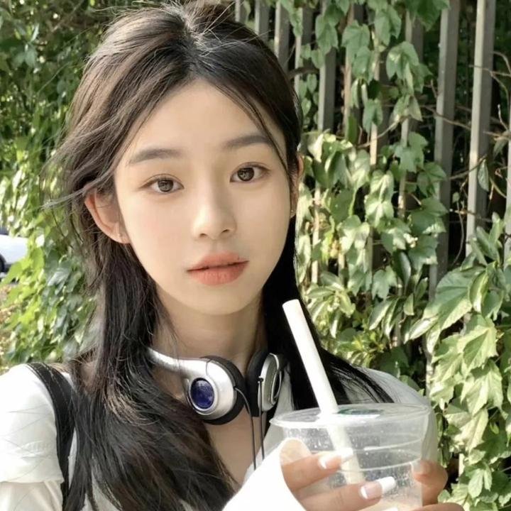 巴黎拜金女
